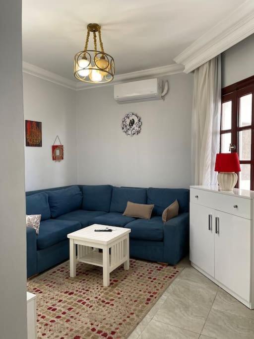 Apartment Center 2 - Delta *